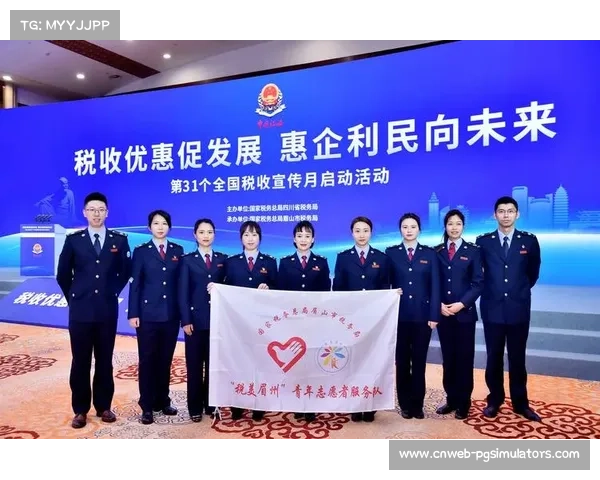 亨德森参与青少年领袖计划，引导成长青年